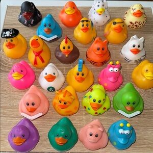 25 Colorful Rubber Duck Toy Set Jeep givy Fun NEW